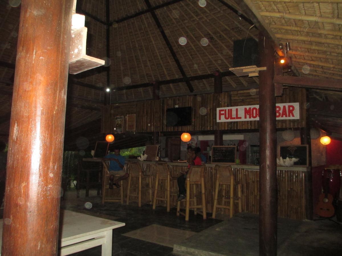 Selong Belanak Bungalows Exterior photo
